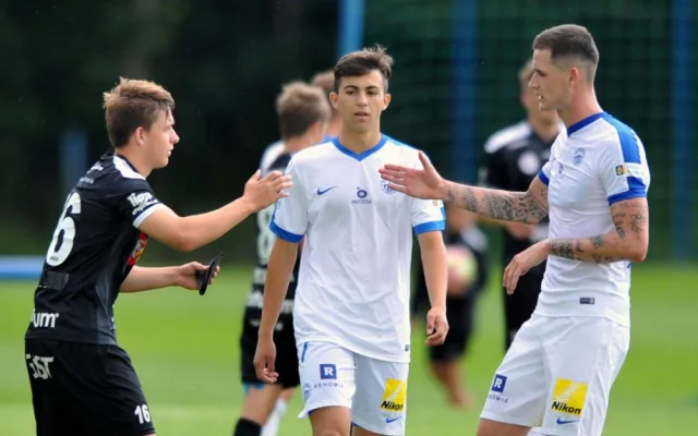 Dvojutkání s Hradcem Králové Slovanu nevyšlo. Votroci si z Hořic odváží dvě výhry.
