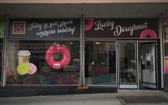 Lucky Doughnut.