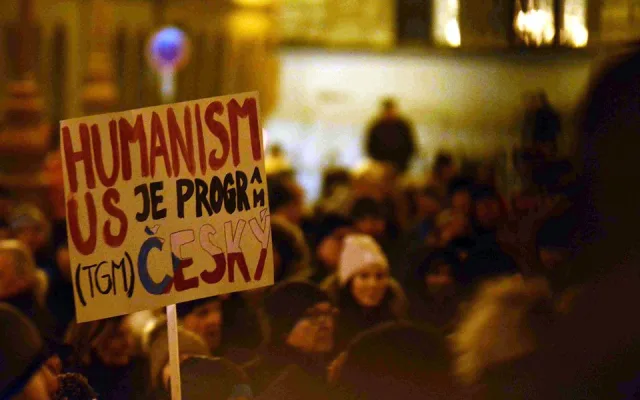 Pondělní demonstrace v Liberci.