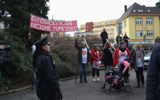 demonstranti v Liberci.