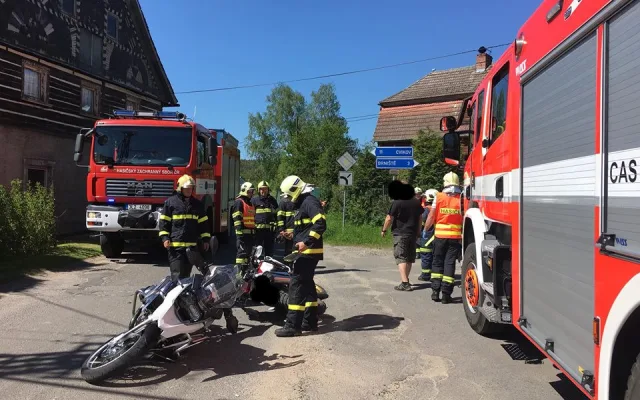 Nehoda dvou motorek.