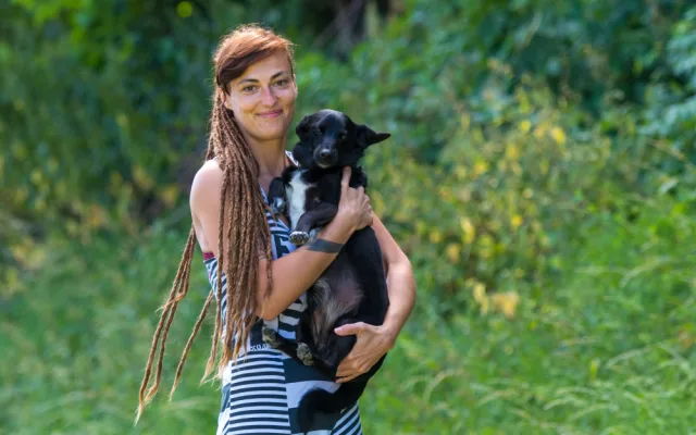 Františka Zverková s pejskem Lojzíkem