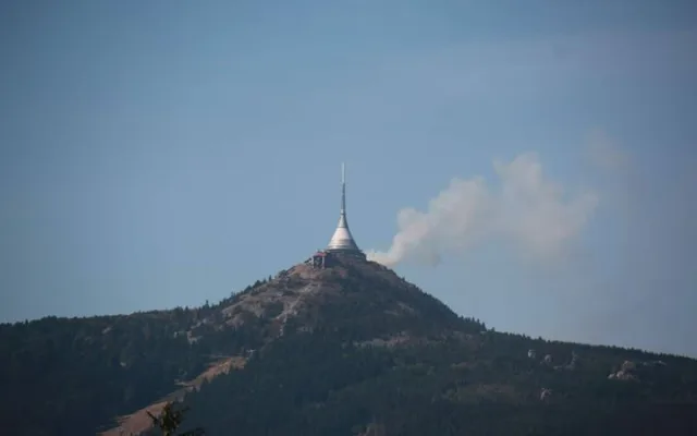 Požár u Ještědu.