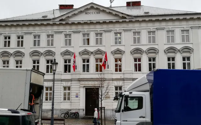Přípravy na natáčení seriálu World on Fire