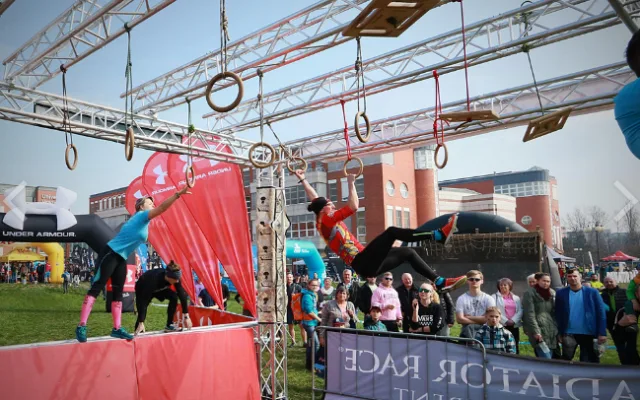 Foto z Gladiator Race, kde Ondra Petiška vyhrál.