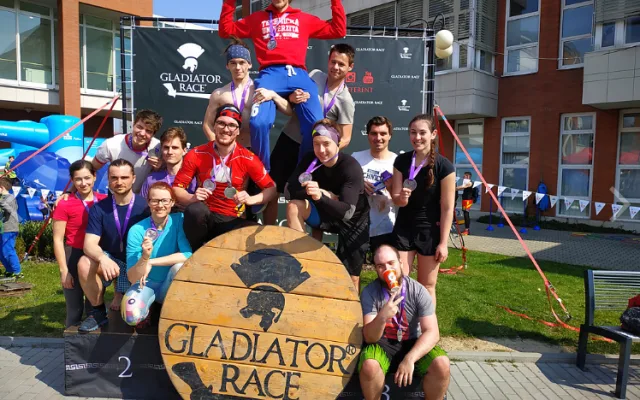 Foto z Gladiator Race, kde Ondra Petiška vyhrál.