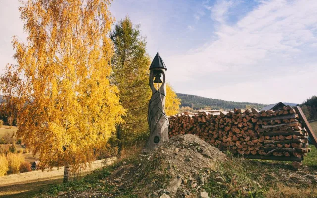 podzim_Rokytnice_stezka_drevosochani_R (26)