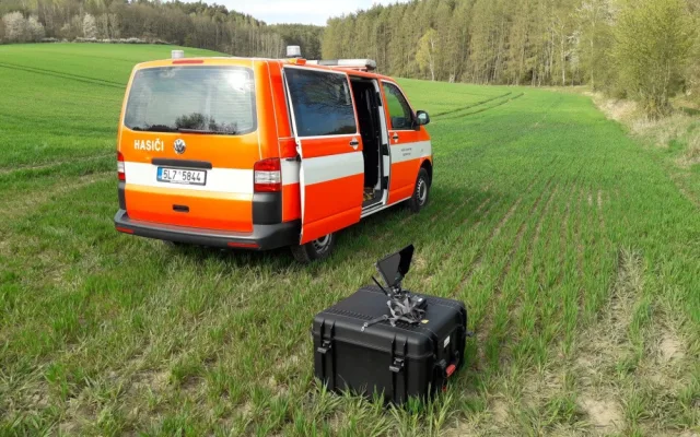 FOTO: Dron jako nový pomocník hasičů. Pomůže při požárech i pátrání po osobách