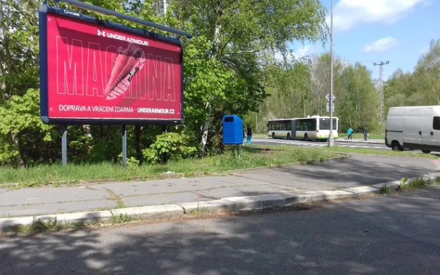Nové koše v centru i na sídlištích. Město se pustilo do obměny