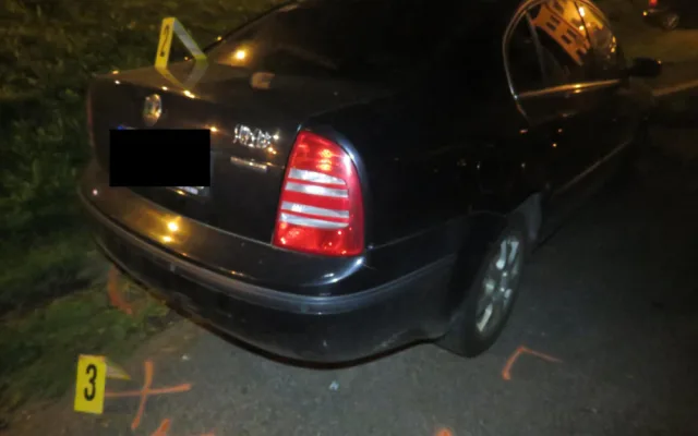 Při couvání naboural auto a z místa ujel. Policisté řidiči naměřili 3 promile