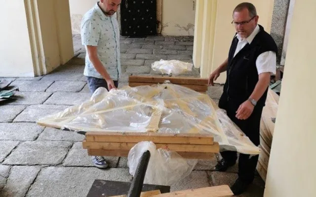 V Hejnicích bojují o záchranu věže nad kupolí hejnického chrámu, špatný stav odhalili náhodou