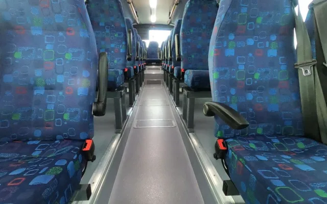 V neděli poprvé vyjedou nové nízkopodlažní velkokapacitní autobusy