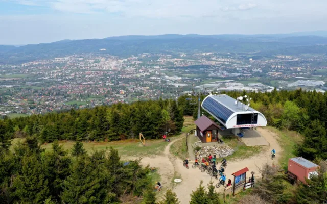 Ideální plán na výlet? Ještěd nabízí zážitky pro sportovce i rodiny s dětmi