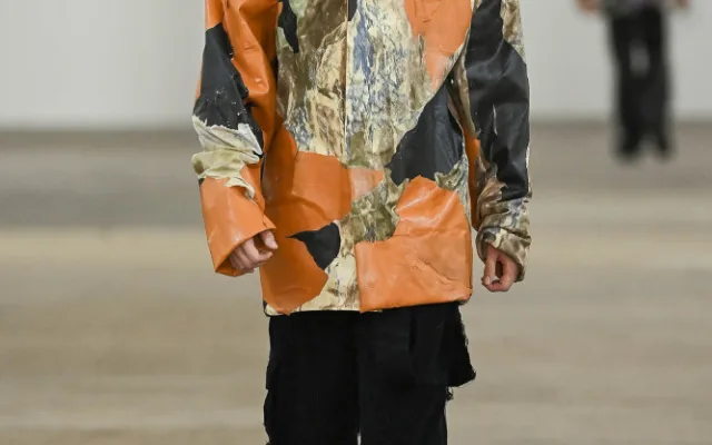 Studenti designu v Liberci na Prague Fashion Week. Jejich oděvy a šperky měly úspěch