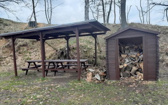 Veřejné ohniště ve Vesci dostalo novou podobu