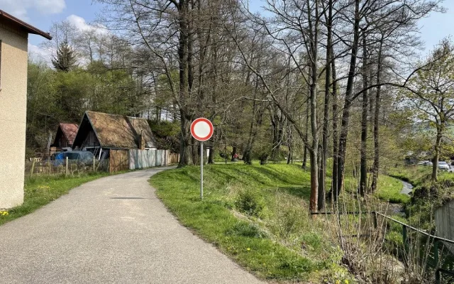 Autobusy budou jezdit parkem