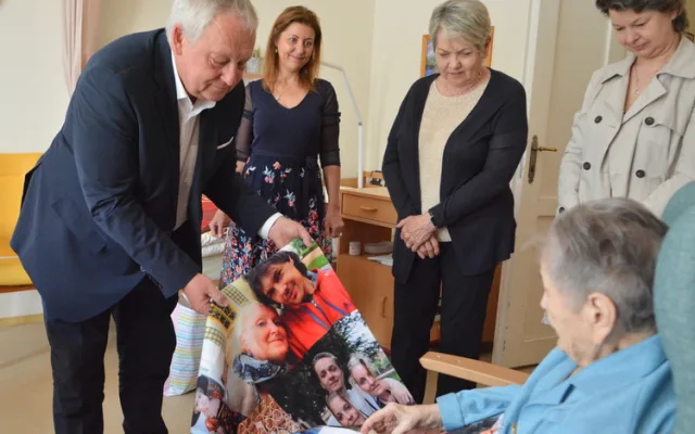 Pořád kolem mě byly děti, byla jsem vychovatelkou, vzpomíná stoletá jubilantka z Liberce Božena Hošková