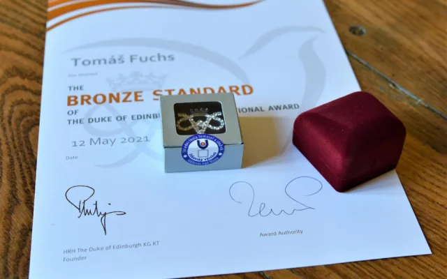 Pětadvacet studentů z Libereckého kraje získalo Cenu vévody z Edinburghu. Za dobrovolnictví i sport