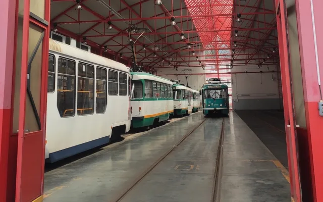 Místo tramvají krása a design. Vozovna dopravního podniku přivítá přehlídky návrhářek Blanky Matragi a Liběny Rochové