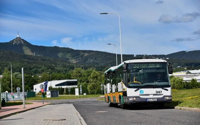 Nemohl bych dělat práci, která mě nebaví, říká řidič autobusů Martin Třešňák z Liberce