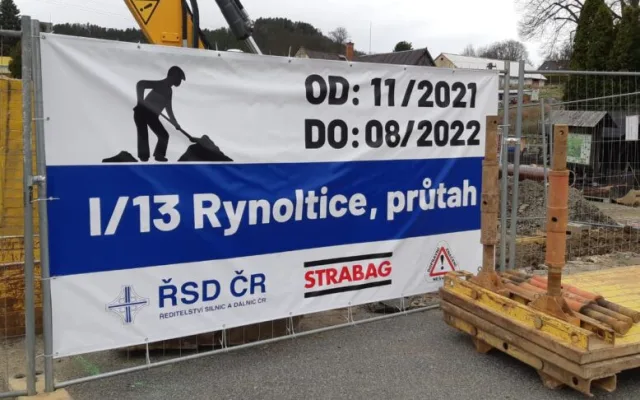 Silnice v Rynolticích je hotová. Komplikace však zůstanou