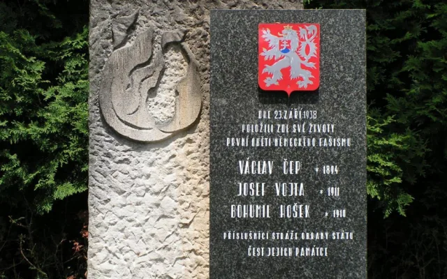 Pomník Horní Řasnice