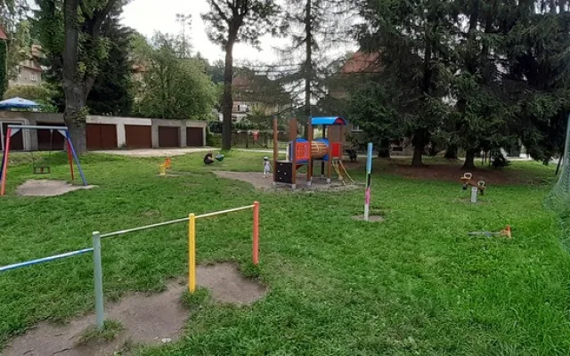 Liberec pokračuje s obnovou dětských hřišť. V Doubí přibyde letadlo.