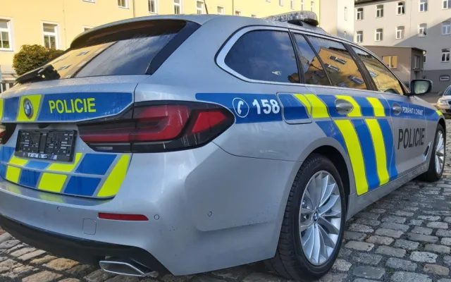 Krajská policie má ve vozovém parku posilu. Nové BMW si došlápne na piráty silnic