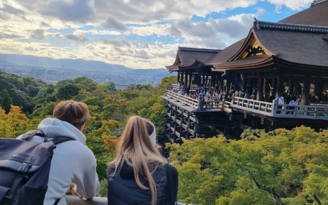 Na Erasmus do Indie nebo Japonska. Na stážích studenti zažijí reálné zaměstnání