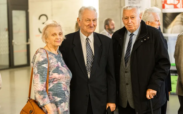 Diamantová promoce. Na libereckou univerzitu se po letech vrátili absolventi