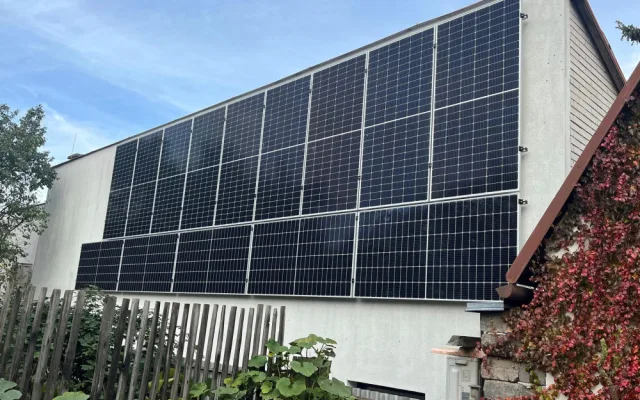 Lidé musí šetřit a přemýšlet o výdajích i ve střednědobém výhledu, říká jednatel liberecké společnosti Metalo Solar Zdeněk Chmelík