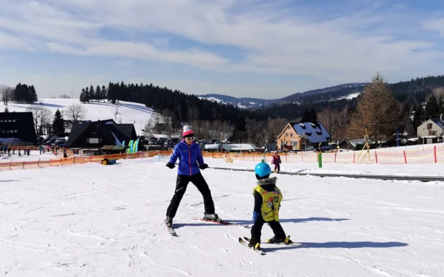Skiaréna Jizerky - bezpečnější lyžování pro děti na Tanvaldském Špičáku