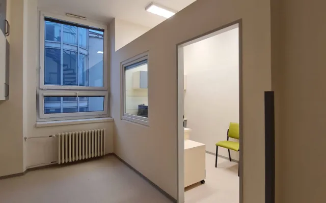 V nemocnici zmodernizovali traumatologii, je přívětivější pro pacienty i personál