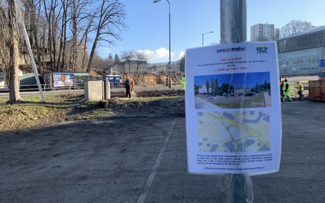 Připravovaná rekonstrukce Sokolské začala kácením. Stavbu chce město zahájit v létě