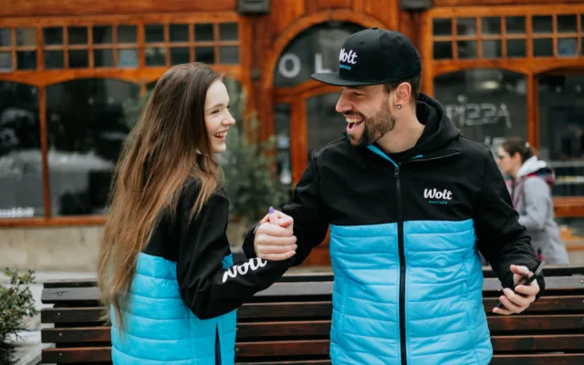 Wolt nově rozváží jídlo i po Jablonci. První dva týdny potěší dopravou zdarma