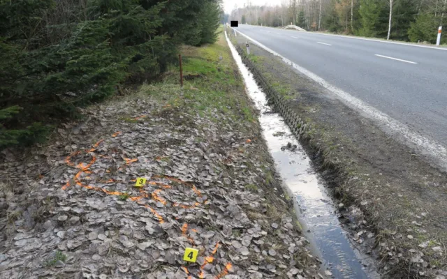 Mladíkovi se jízda na motorce zrovna nevyvedla. Mohl za to alkohol