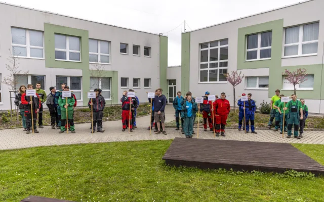 Celorepublikovou Zemědělskou olympiádu ve Frýdlantu vyhrál Matúš Širgel. Střední škoda hospodářská a lesnická Frýdlant skončila třetí.