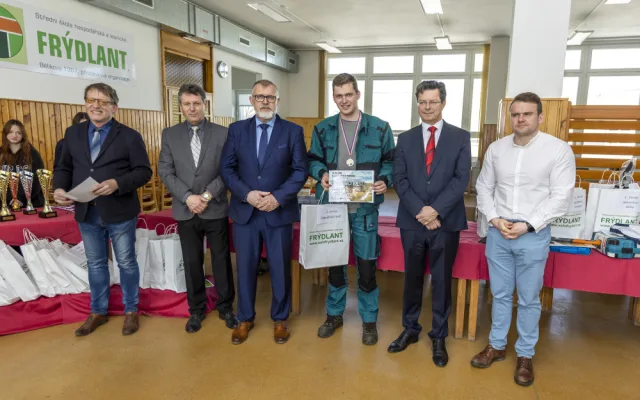 Celorepublikovou Zemědělskou olympiádu ve Frýdlantu vyhrál Matúš Širgel. Střední škoda hospodářská a lesnická Frýdlant skončila třetí.