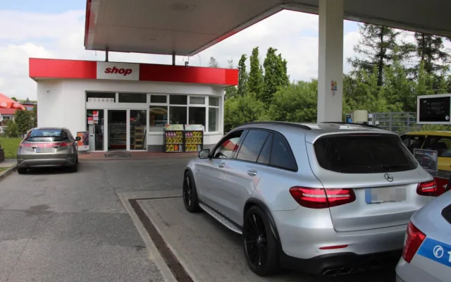 Ukradené auto v Německu odhalil všímavý policista v Rynolticích