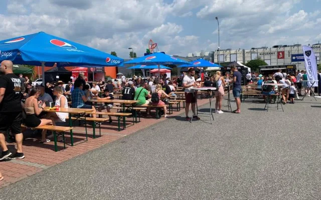 Burger Street Festival v OC Nisa Liberec nadchne všechny fajnšmekry