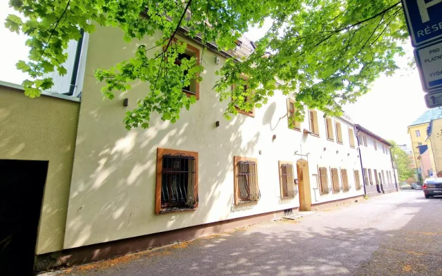 Zájem o sdílené bydlení je na vzestupu, majitelům domů přináší zisk