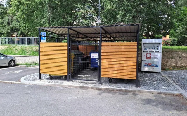 Lidem v Rychtářské se nelíbí úpravy sídliště. Podle nich jsou nedotažené
