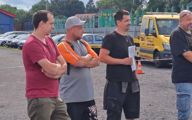 Město v dražbě prodávalo čtyři odtažená auta, všechna mají nové majitele