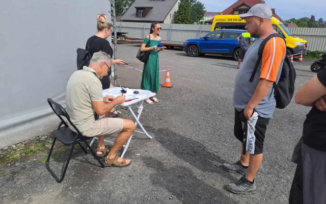 Město v dražbě prodávalo čtyři odtažená auta, všechna mají nové majitele