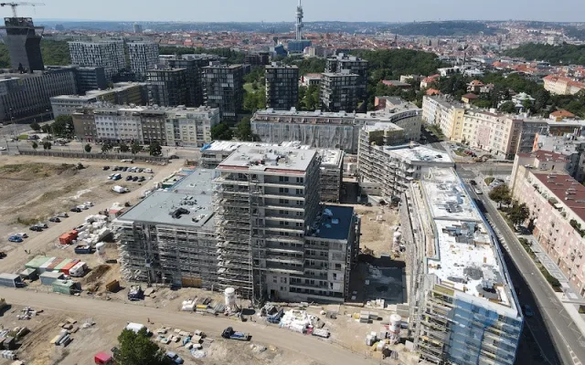 Na stavebním trhu působí již dvaatřicet let: SYNER oznámil předběžné výsledky hospodaření minulého roku, které ovlivnily rekordní objemy práce