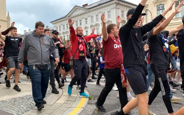 Sparťané prošli Libercem, pochod se obešel bez komplikací
