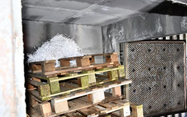 Hasiči testují speciální žáruvzdorný materiál vyvinutý libereckými vědci