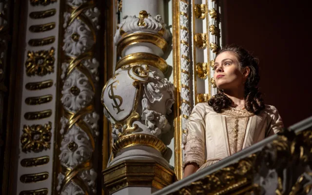 Romantická komedie zavede diváky do historie Liberce a doby stavby divadla