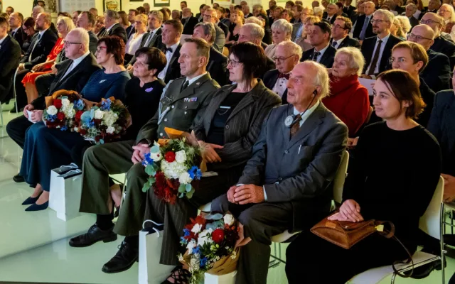 Poctu hejtmana letos získalo osm osobností z různých profesí