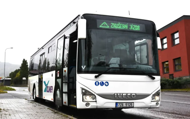 ČSAD Liberec testuje nový autobus Iveco s hybridním pohonem